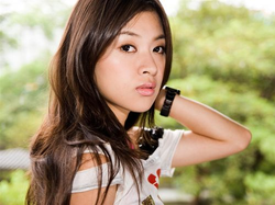 两个小婕子交换功能界面